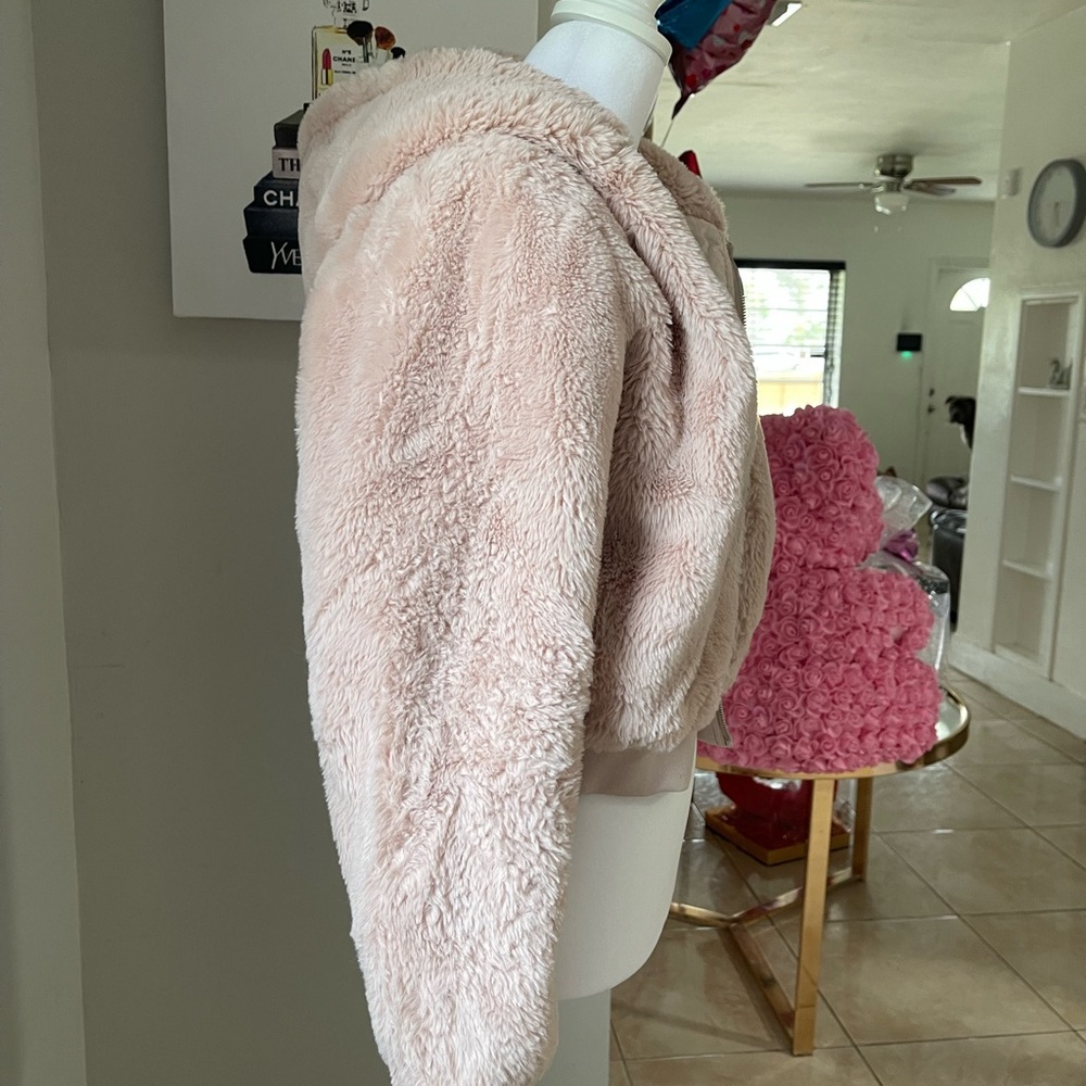 Cute winter jacket - Picture 3 of 3